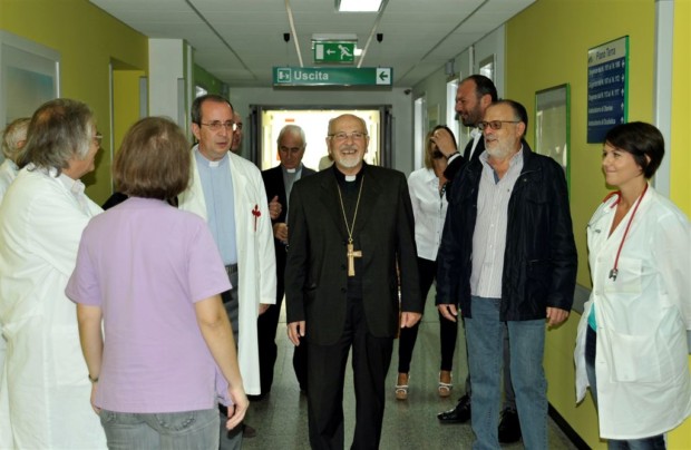 San Luca 2014 l'arrivo del vescovo Urso