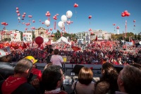Un milione a piazza San Giovanni con la Cgil. Camusso: a Renzi chiediamo lavoro e diritti
