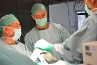 Medico catanese eccelle in Canada con tecniche operatorie avanzate