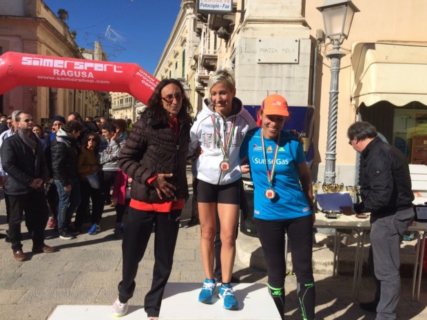 Marathon 2015 il podio donne della maratona