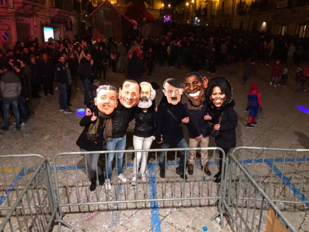 Carnevale 2015 maschere spiritose in piazza