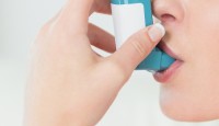 L’asma dei ragazzi? Si prende in casa