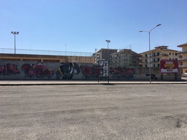 Ragusa in Movimento: “Graffiti sui muri di via della Costituzione, belli ma incompleti”