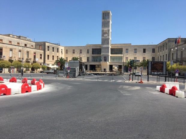 Ragusa, piazza Libertà chiusa al traffico. L’Ascom protesta