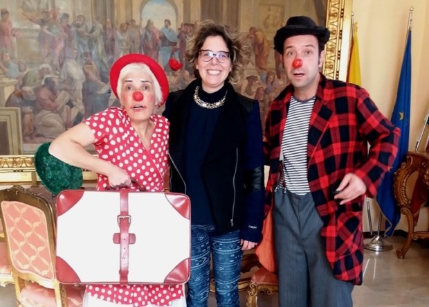 “Clown-dottori” dell’Ass. Ridolina di Pisa a Canicattini Bagni per donare un sorriso al piccolo Tommy