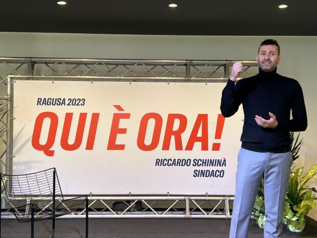 Presentata la candidatura a sindaco di Ragusa di Riccardo Schininà: “Qui è ora, per un cambio di passo con una coalizione progressista, riformista e popolare”