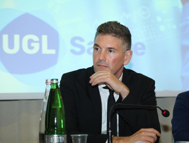 Sanità, Giuliano (UGL): “Spiragli di luce nell’atto di indirizzo per rinnovo contratto 2022-2024 del comparto”