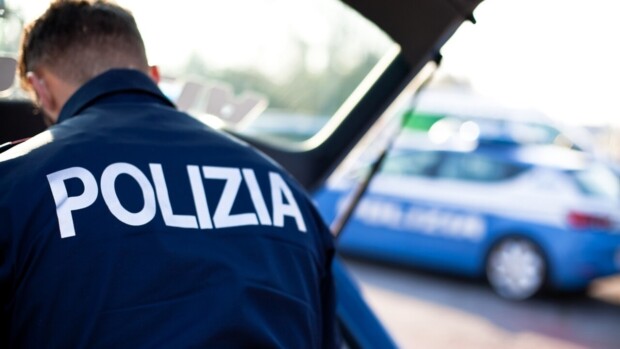 Palermo. La polizia sventa il furto di una microcar. Fermati due giovani, uno appena quattordicenne